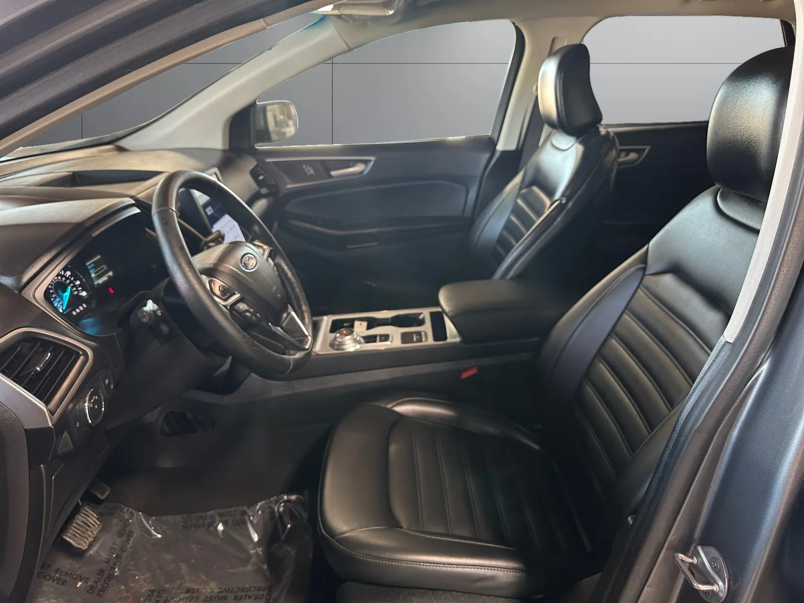 Ford Edge photo 10