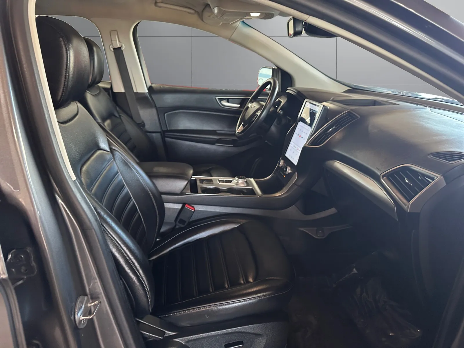 Ford Edge photo 17