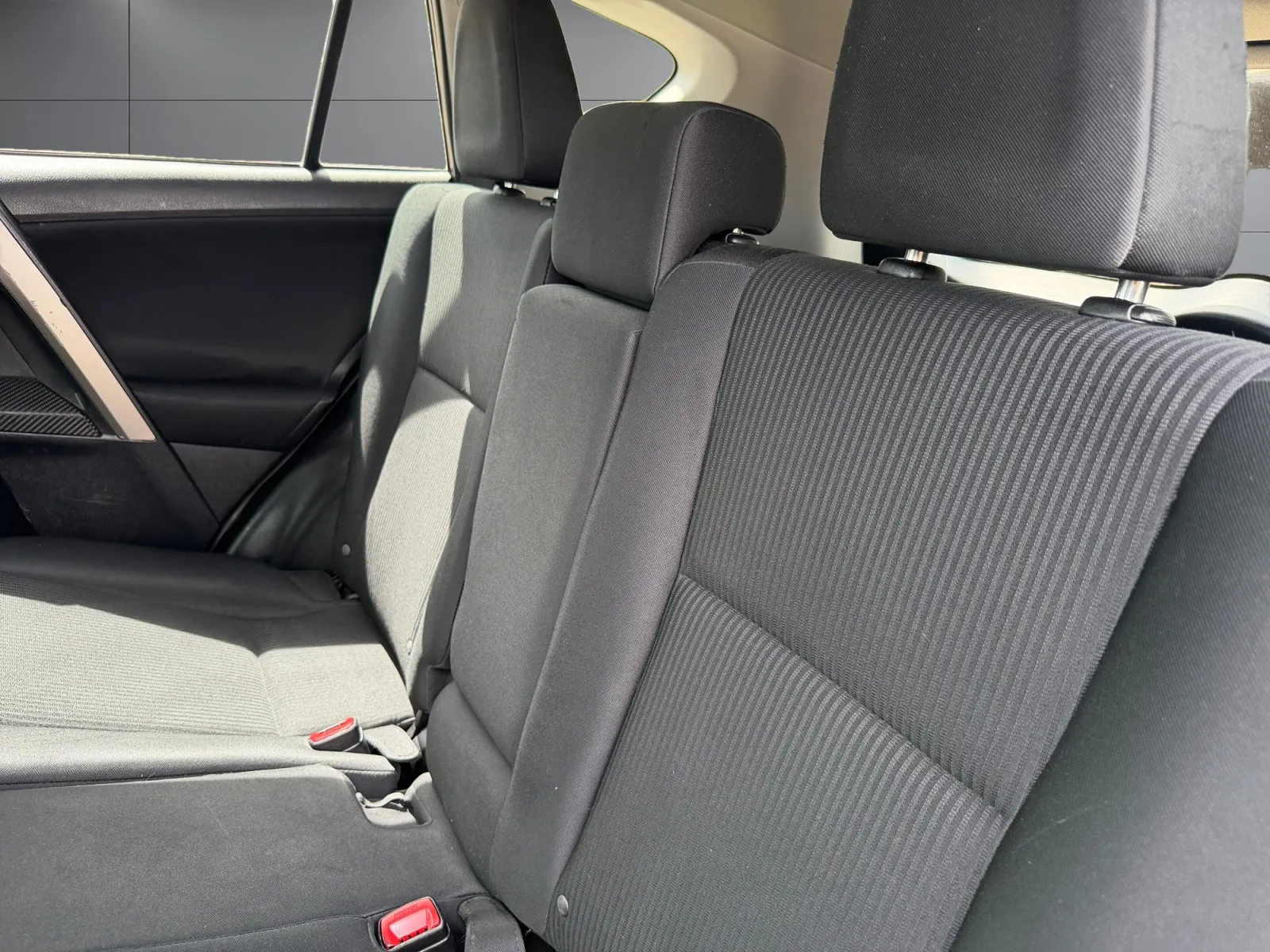 Toyota RAV4 photo 16