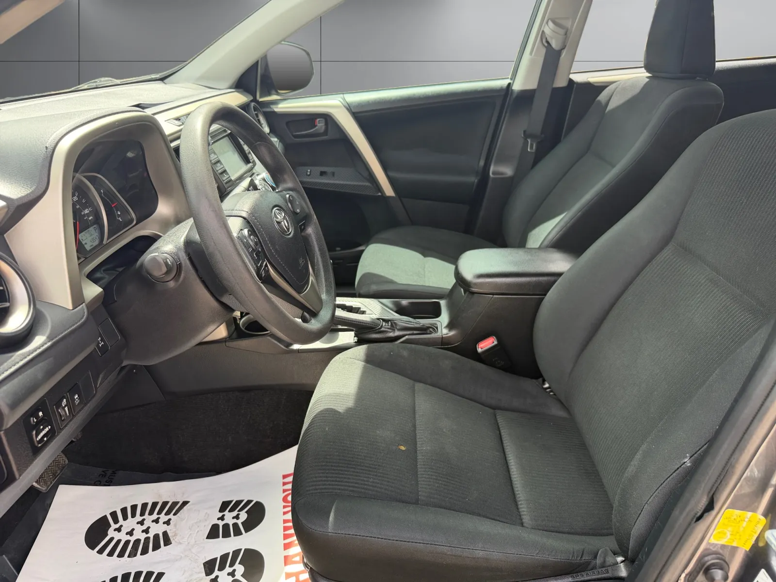 Toyota RAV4 photo 10