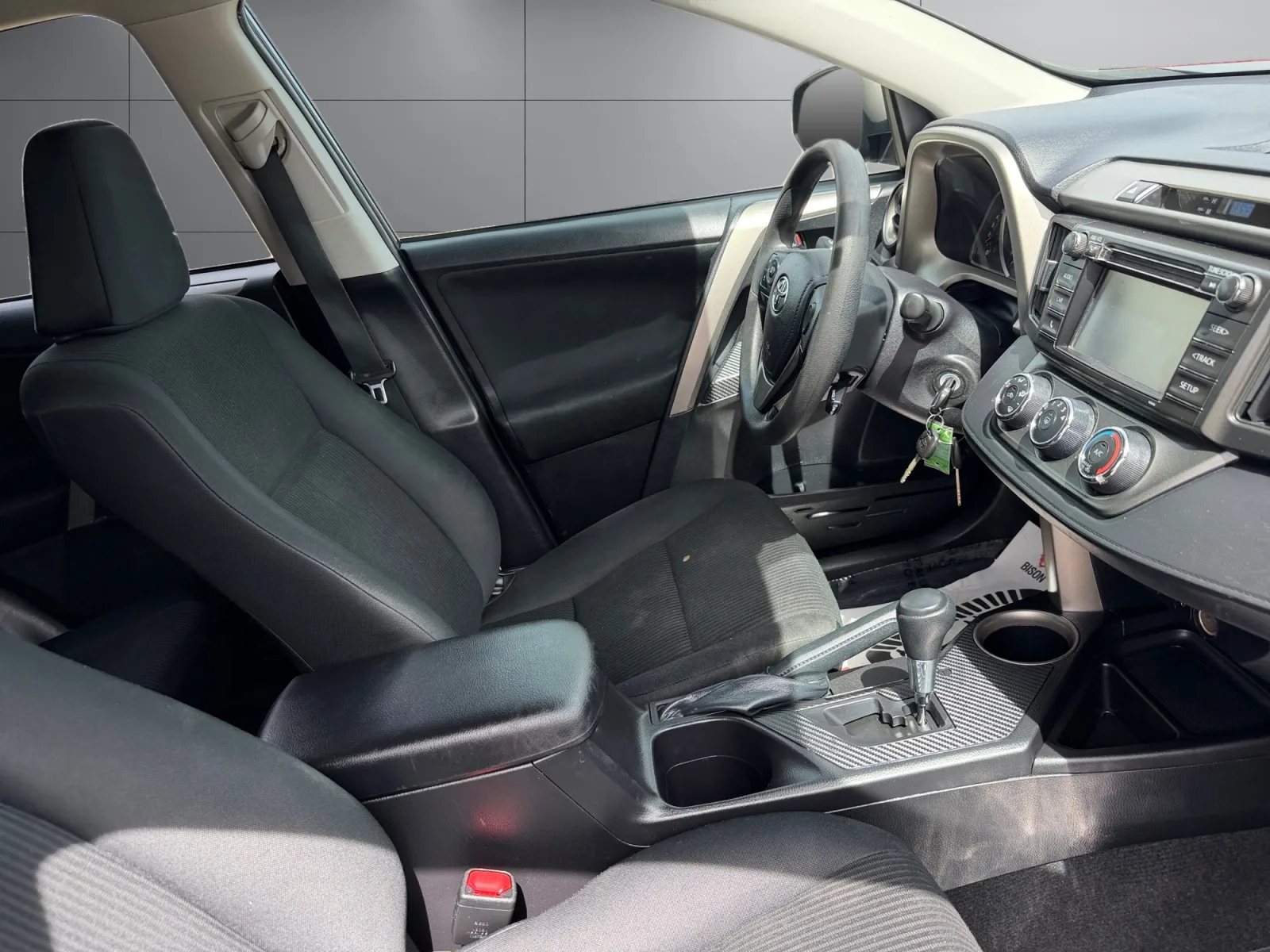 Toyota RAV4 photo 17