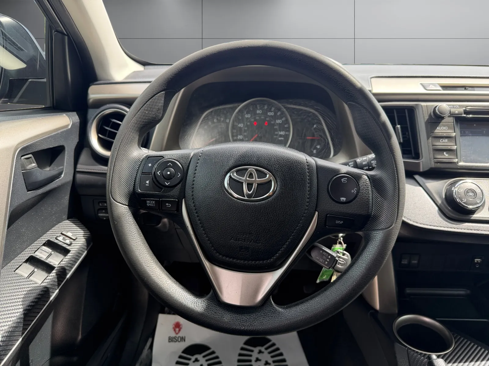 Toyota RAV4 photo 13