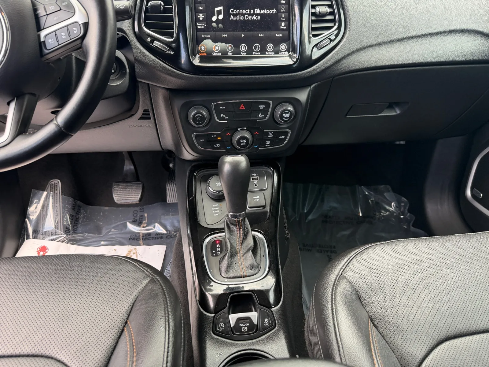 Jeep Compass photo 15