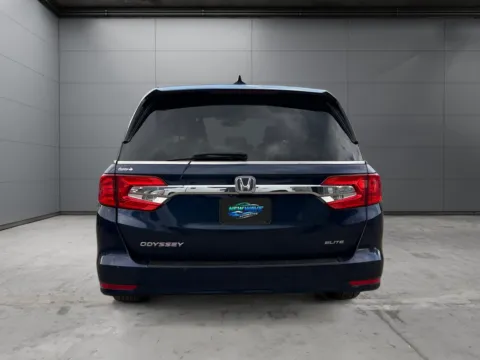 More photos of 2018 Honda Odyssey Elite at New Wave Automotive, CO