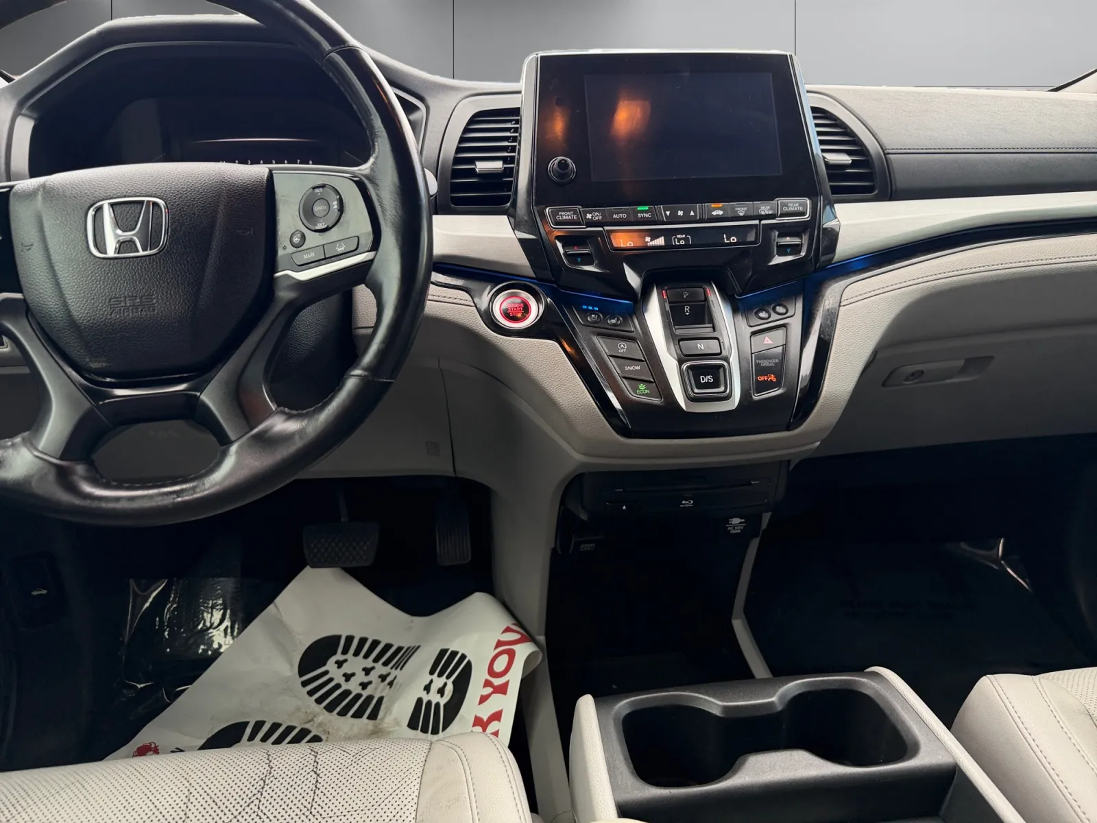 Honda Odyssey photo 12