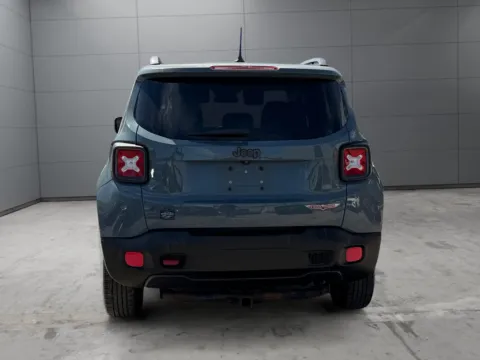 More photos of 2015 Jeep Renegade Trailhawk at New Wave Automotive, CO