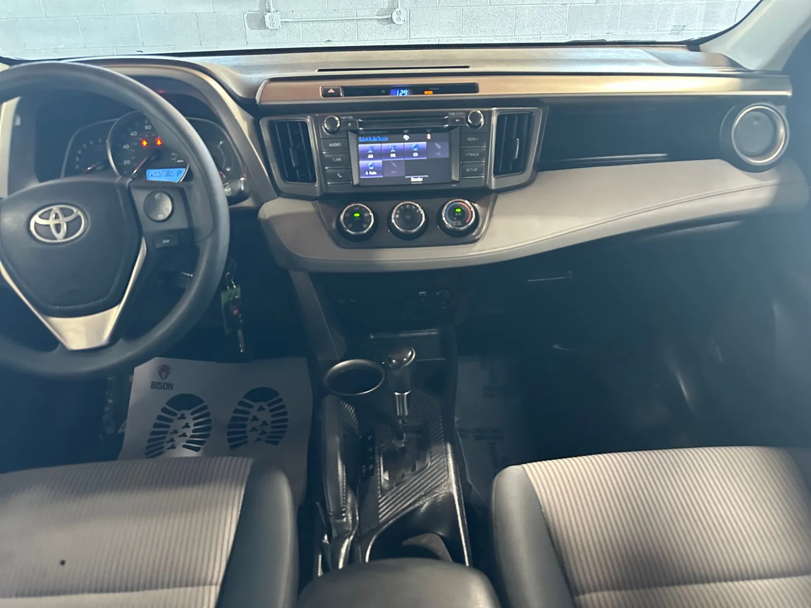 Toyota RAV4 photo 15