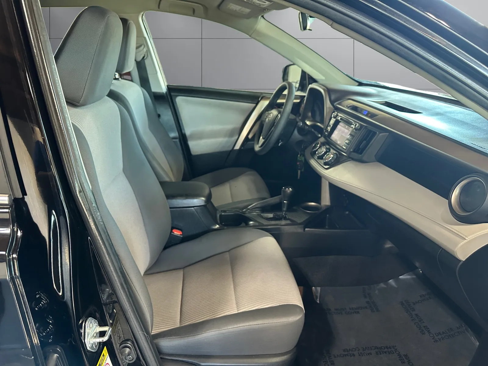 Toyota RAV4 photo 17