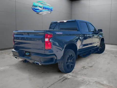 More photos of 2021 Chevrolet Silverado 1500 4WD Crew Cab Short Bed LT Trail Boss at New Wave Automotive, CO