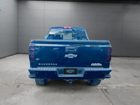 More photos of 2014 Chevrolet Silverado 1500 High Country at New Wave Automotive, CO