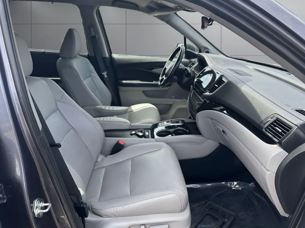 Honda Pilot photo 17
