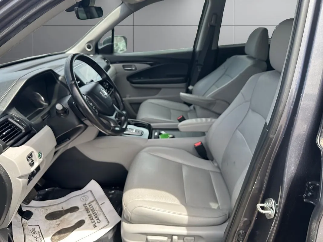 Honda Pilot photo 10