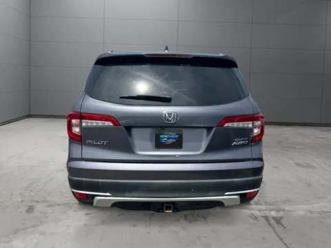 More photos of 2019 Honda Pilot Elite at New Wave Automotive, CO
