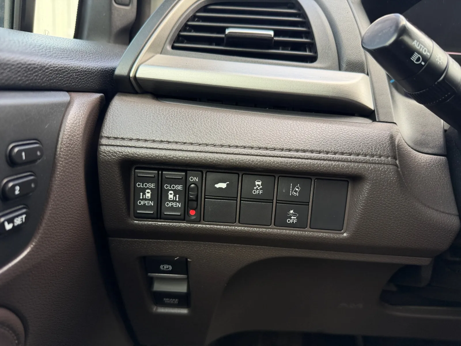 Honda Odyssey photo 24
