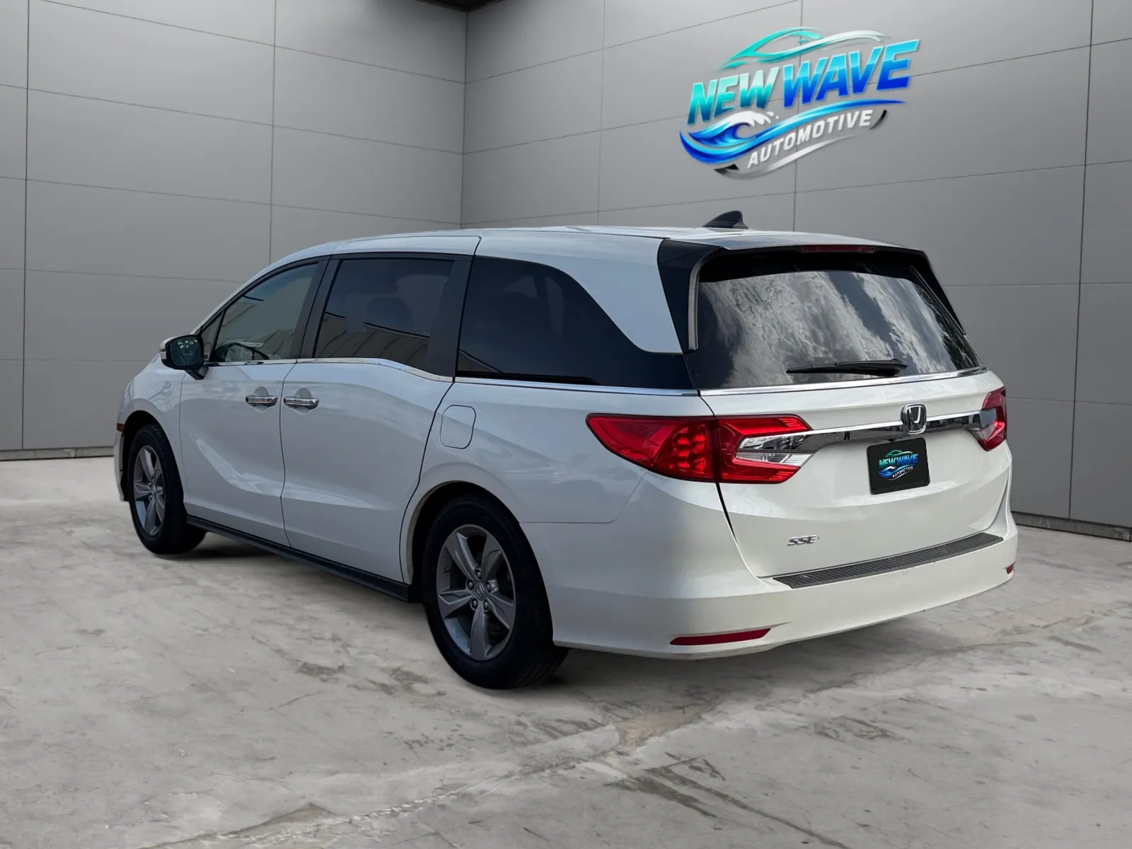 Honda Odyssey photo 3