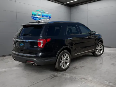 More photos of 2019 Ford Explorer Limited at New Wave Automotive, CO