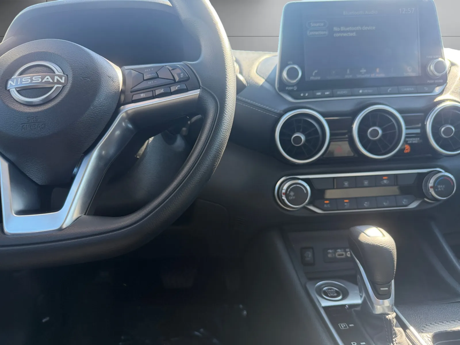 Nissan Sentra photo 12