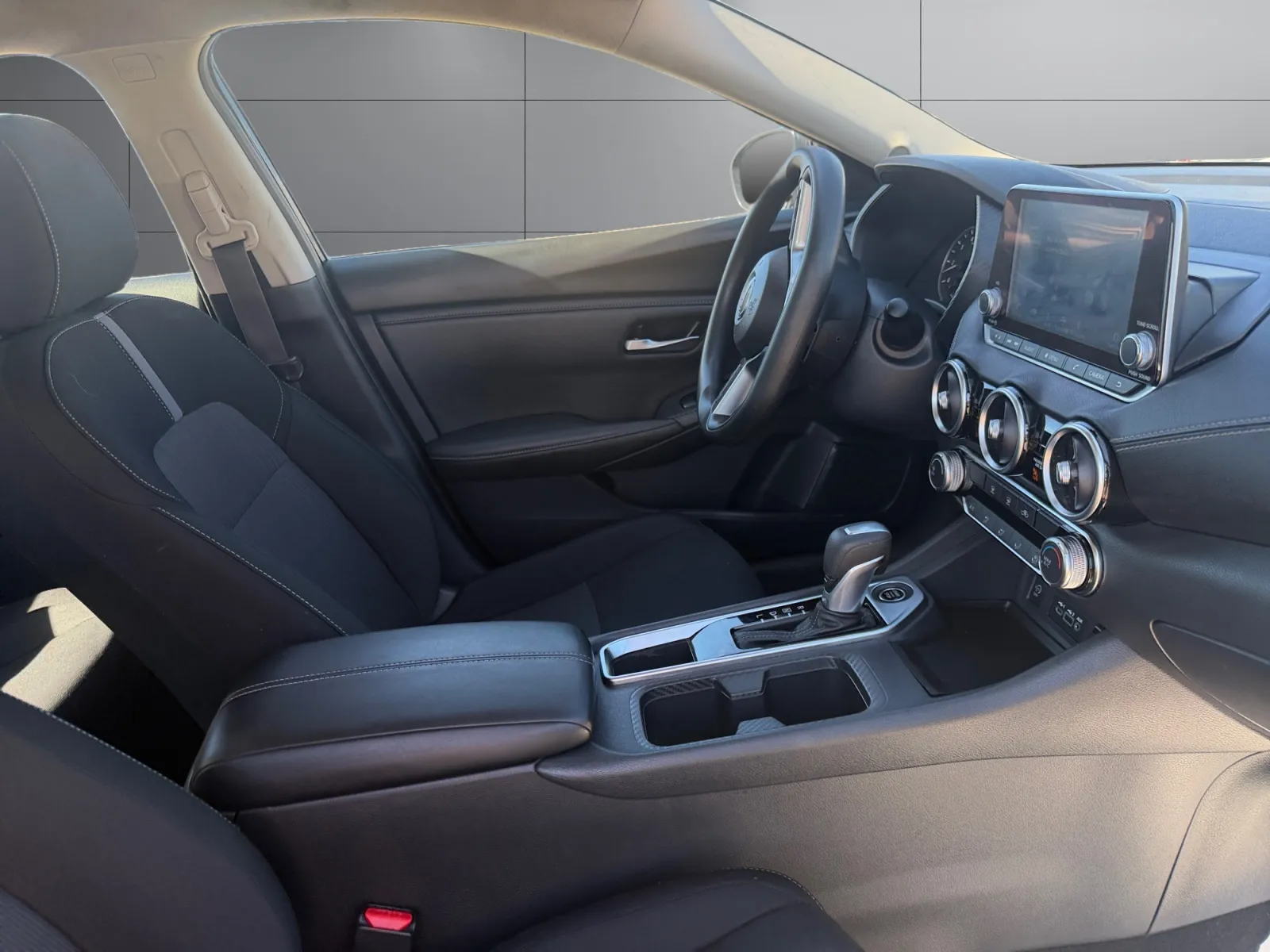 Nissan Sentra photo 17