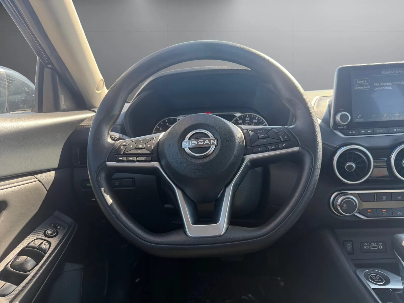 Nissan Sentra photo 13