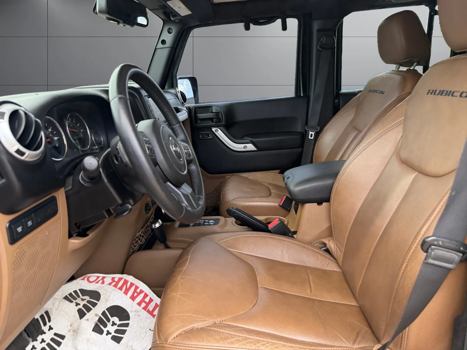 Jeep Wrangler photo 10