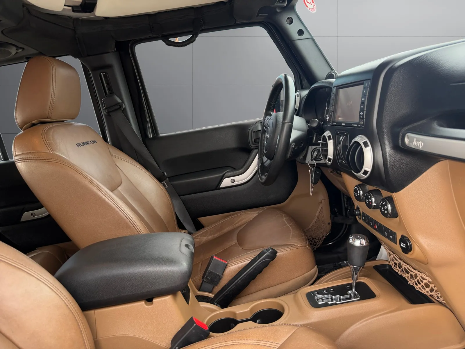 Jeep Wrangler photo 17