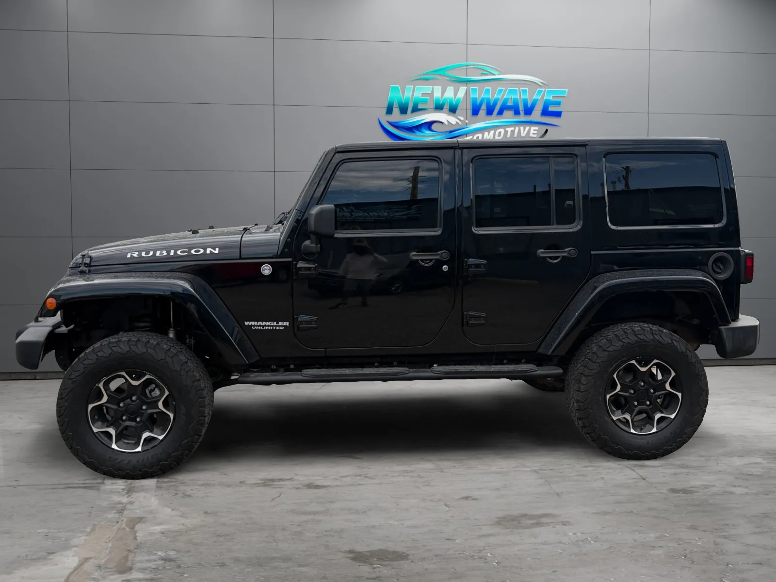 Jeep Wrangler photo 2
