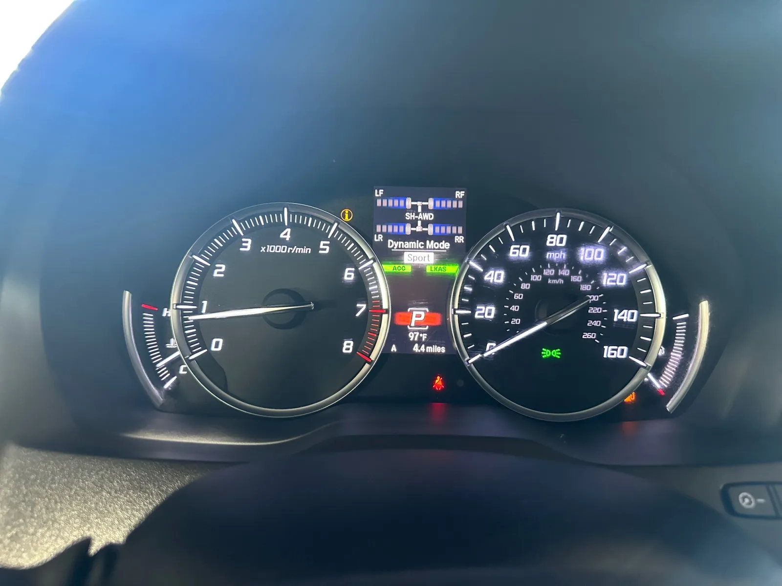 Acura MDX photo 14