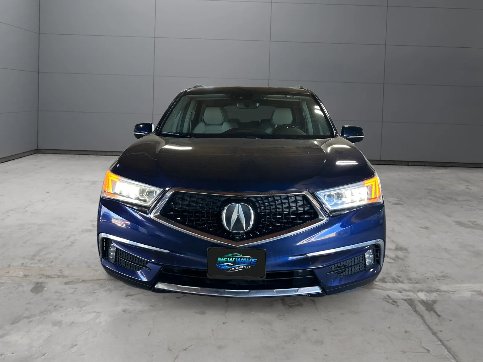 Acura MDX photo 8