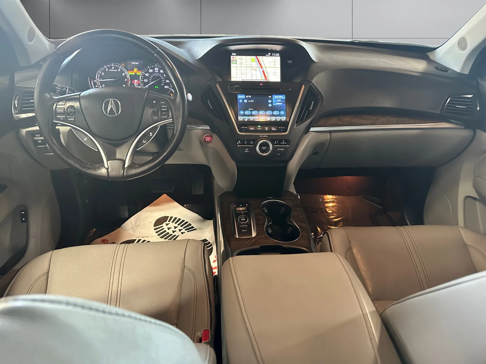 Acura MDX photo 12