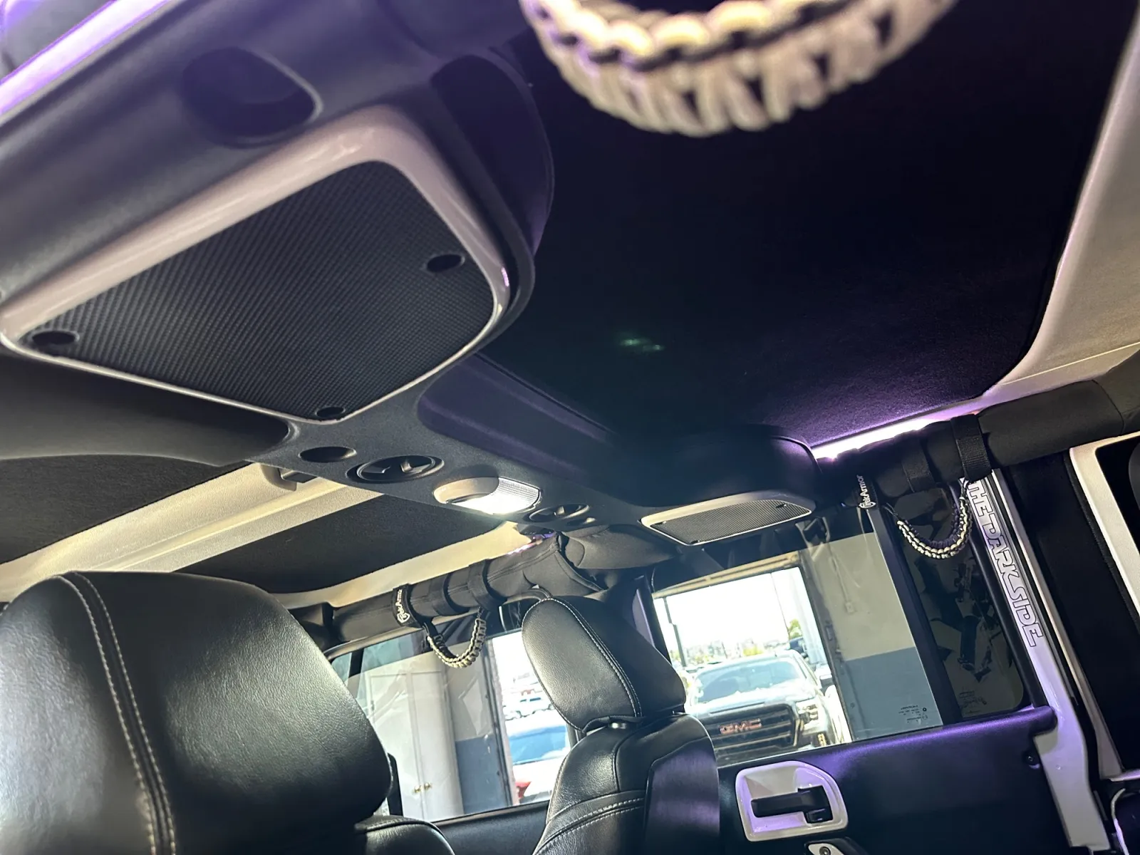 Jeep Wrangler photo 22