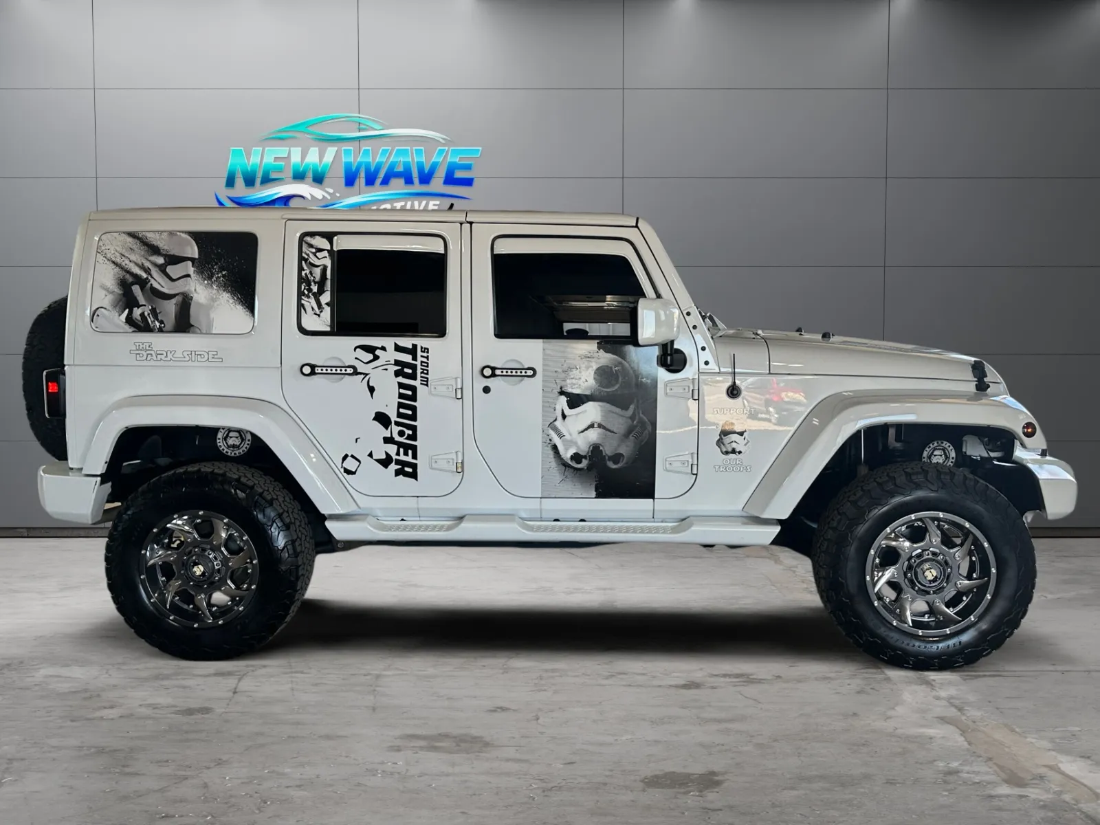 Jeep Wrangler photo 6
