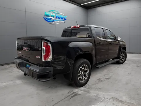 More photos of 2017 GMC Canyon 4WD SLE at New Wave Automotive, CO