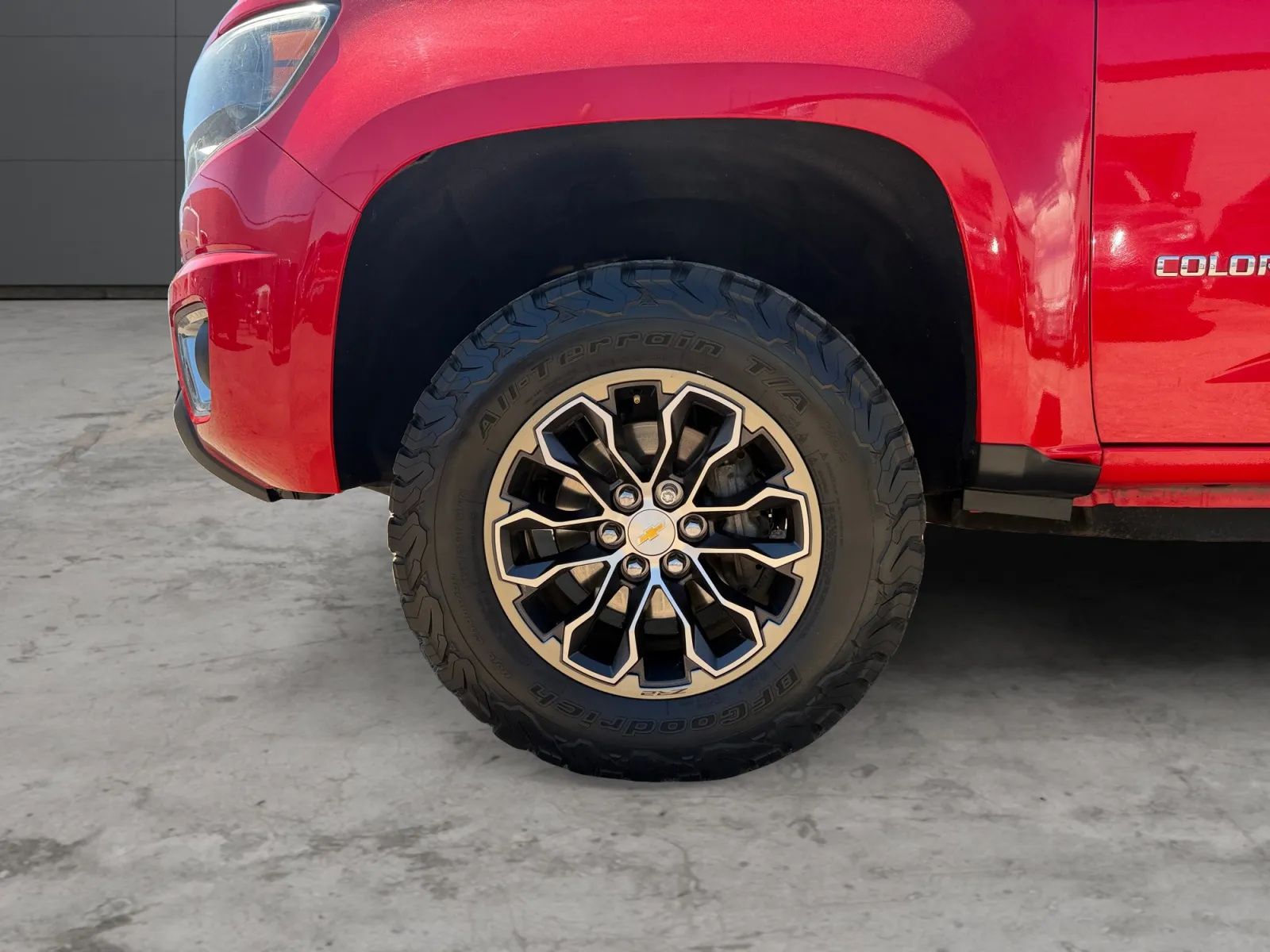 Chevrolet Colorado photo 9