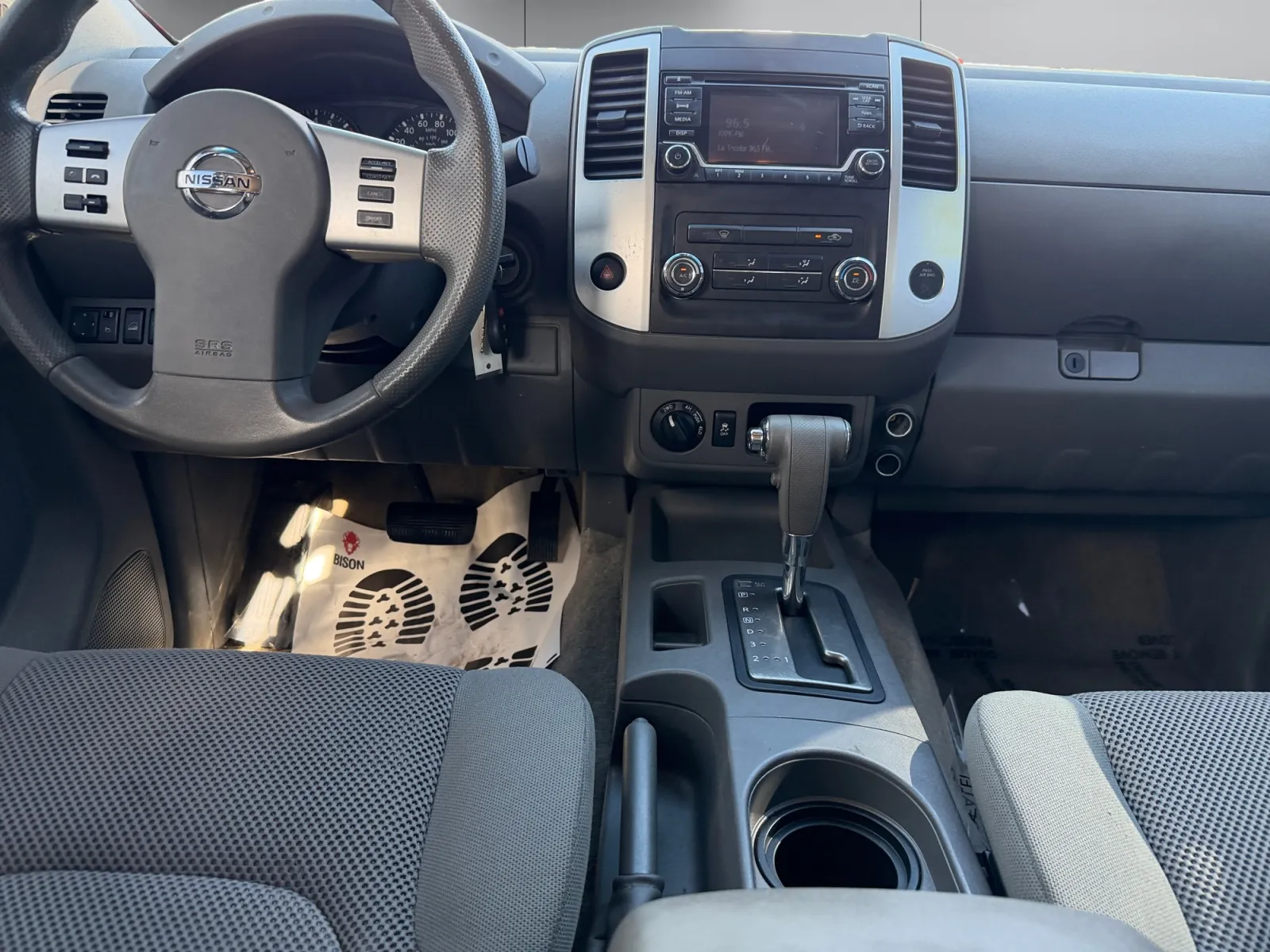 Nissan Frontier photo 12