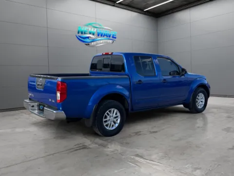 More photos of 2015 Nissan Frontier SV at New Wave Automotive, CO