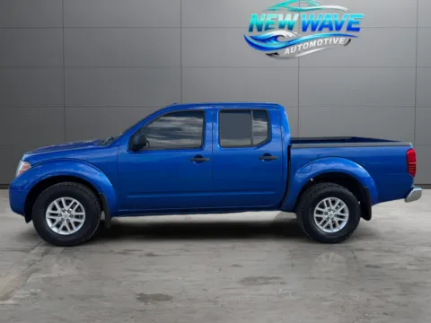 Photos of 2015 Nissan Frontier SV for sale in Denver, CO at New Wave Automotive