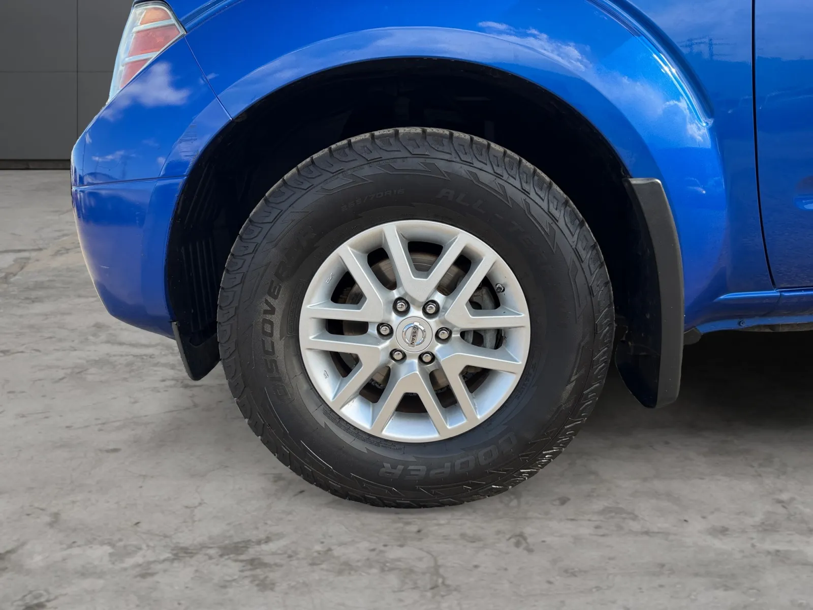 Nissan Frontier photo 9