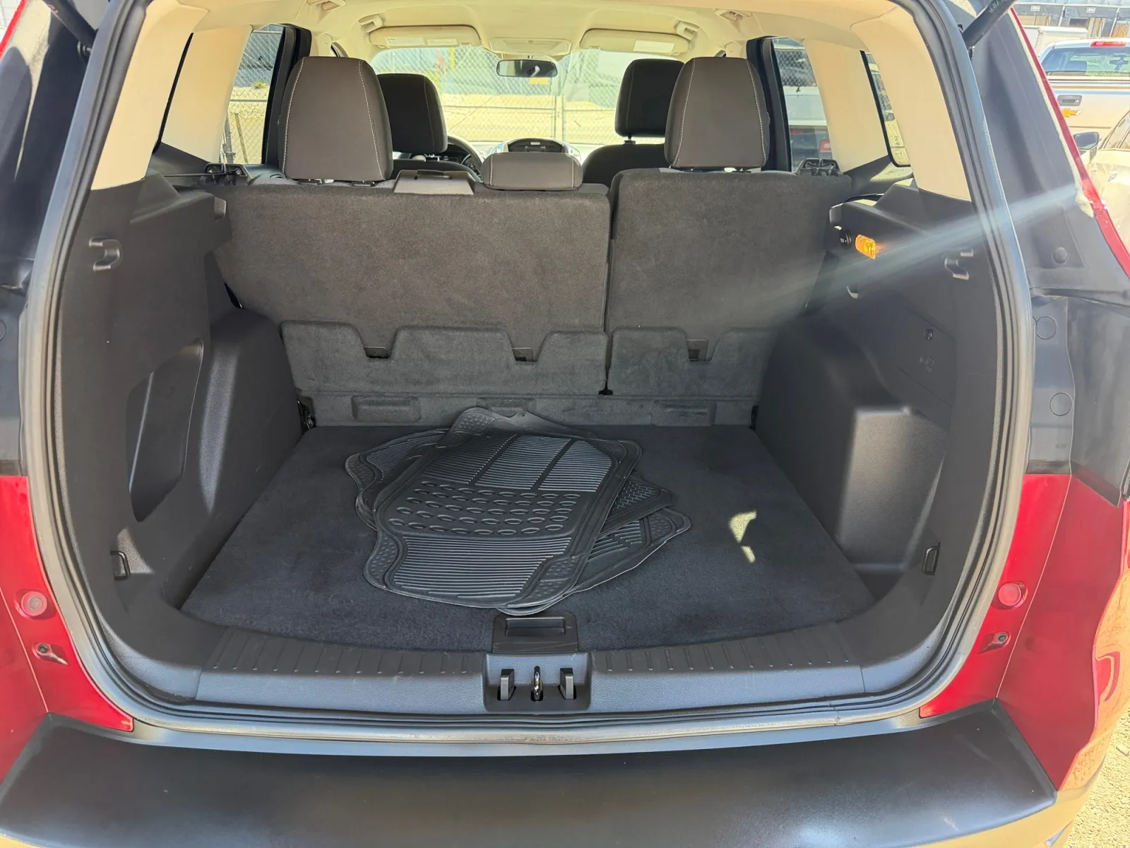 Ford Escape photo 19