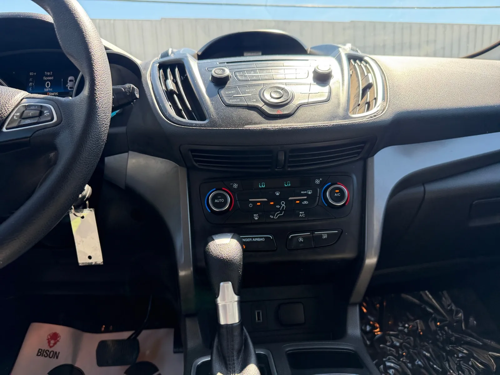 Ford Escape photo 15