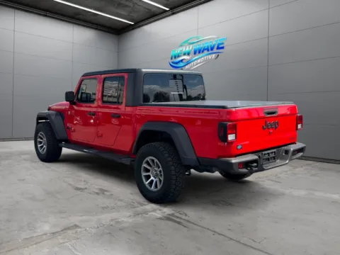 Another view of 2020 Jeep Gladiator Sport S 4x4 for sale in Denver, CO at New Wave Automotive
