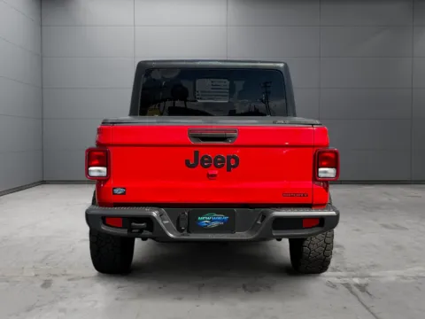 More photos of 2020 Jeep Gladiator Sport S 4x4 at New Wave Automotive, CO