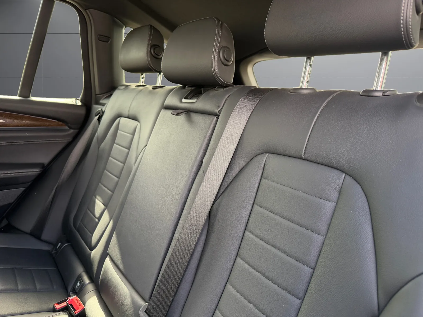 BMW X3 photo 16