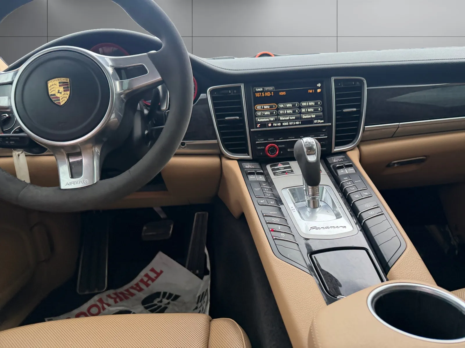 Porsche Panamera photo 12