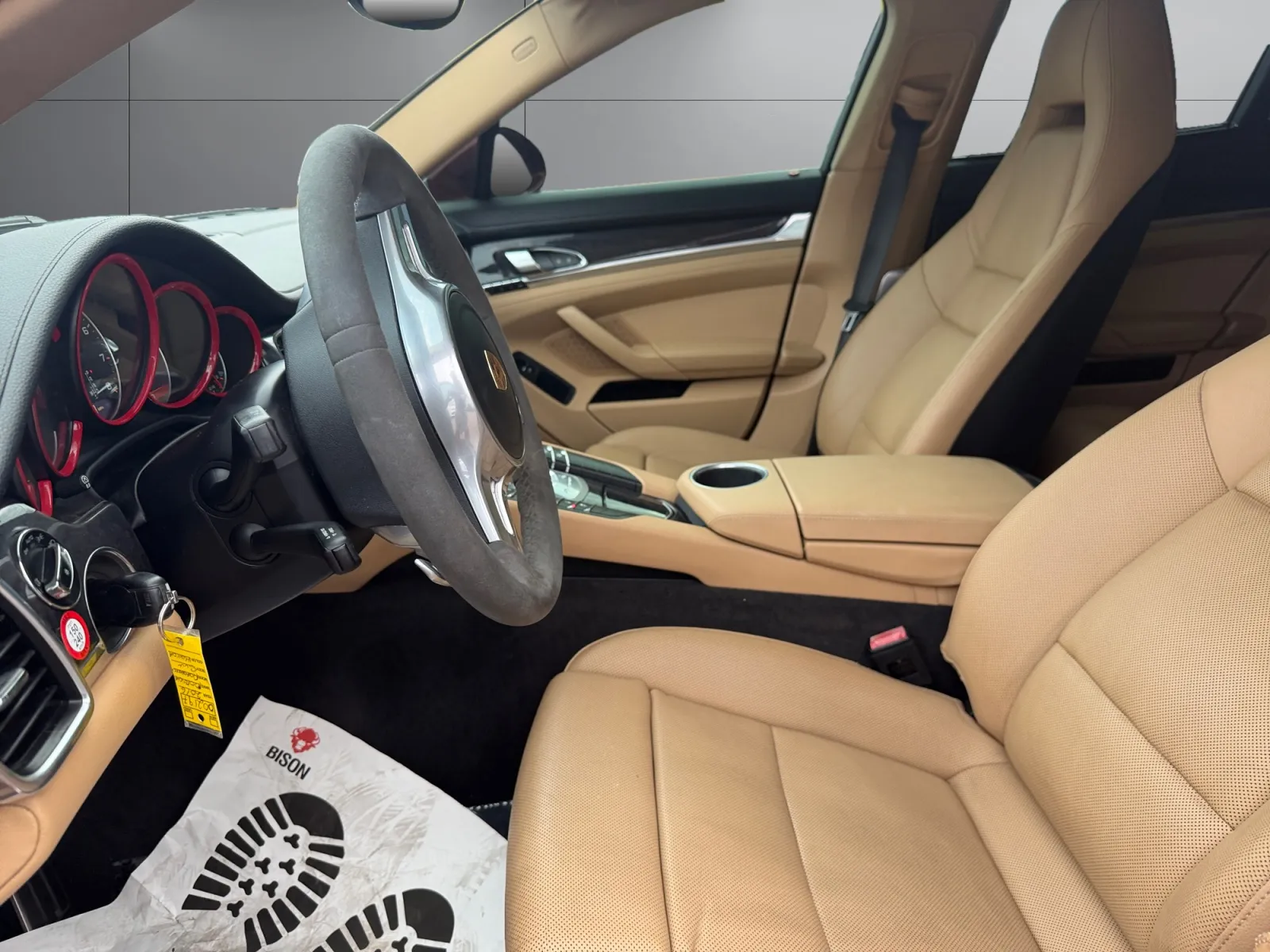 Porsche Panamera photo 10