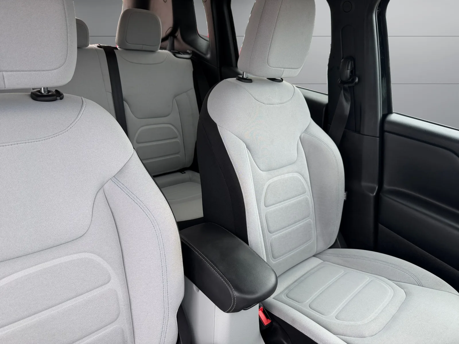 Jeep Renegade photo 18