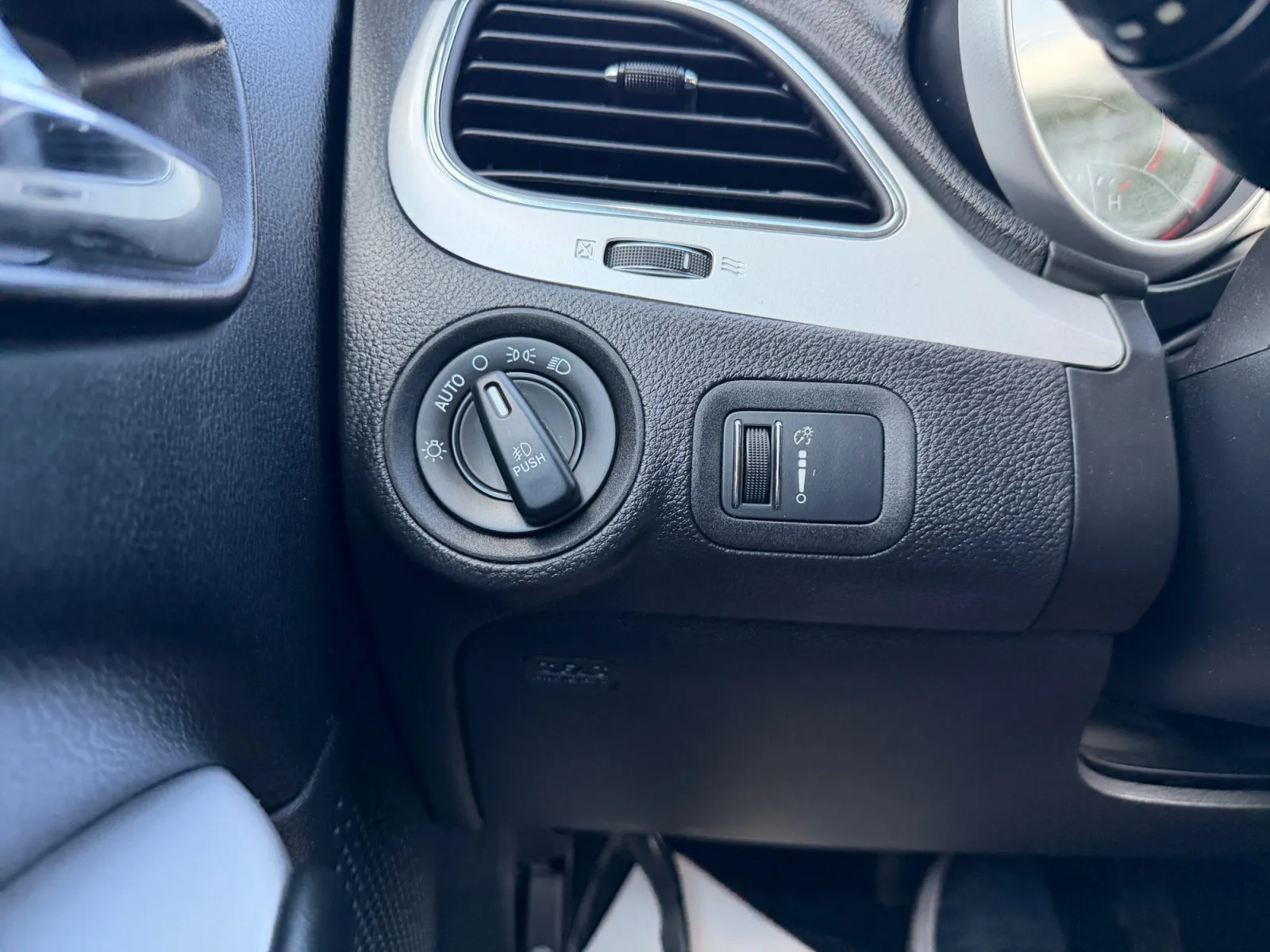 Dodge Journey photo 23