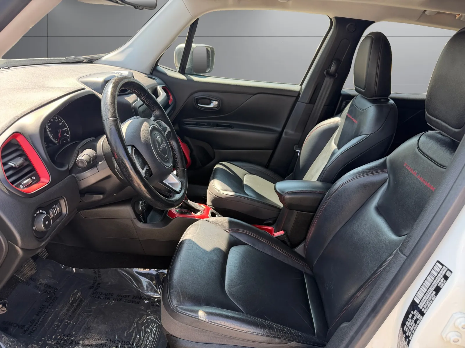 Jeep Renegade photo 10