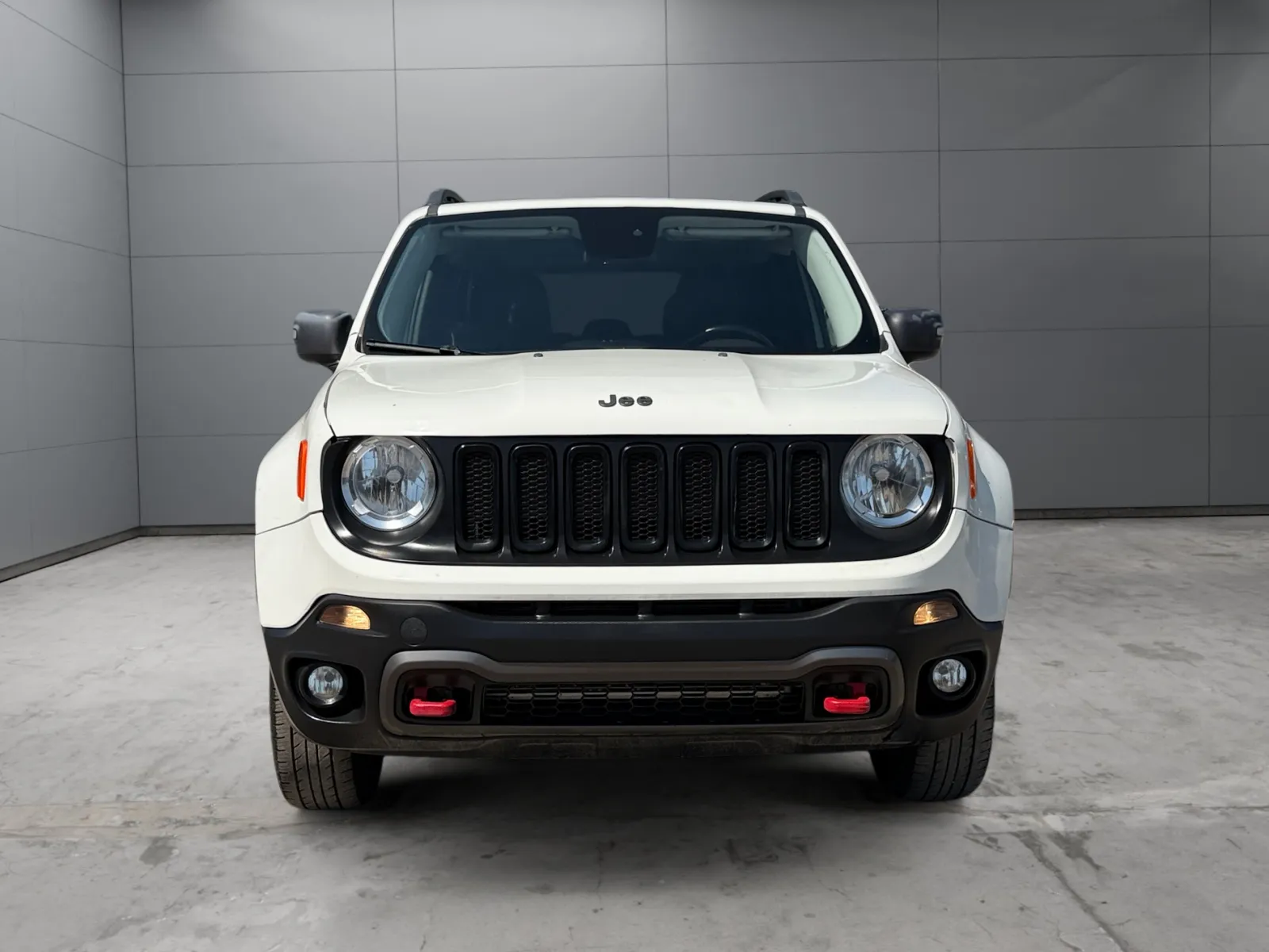 Jeep Renegade photo 8