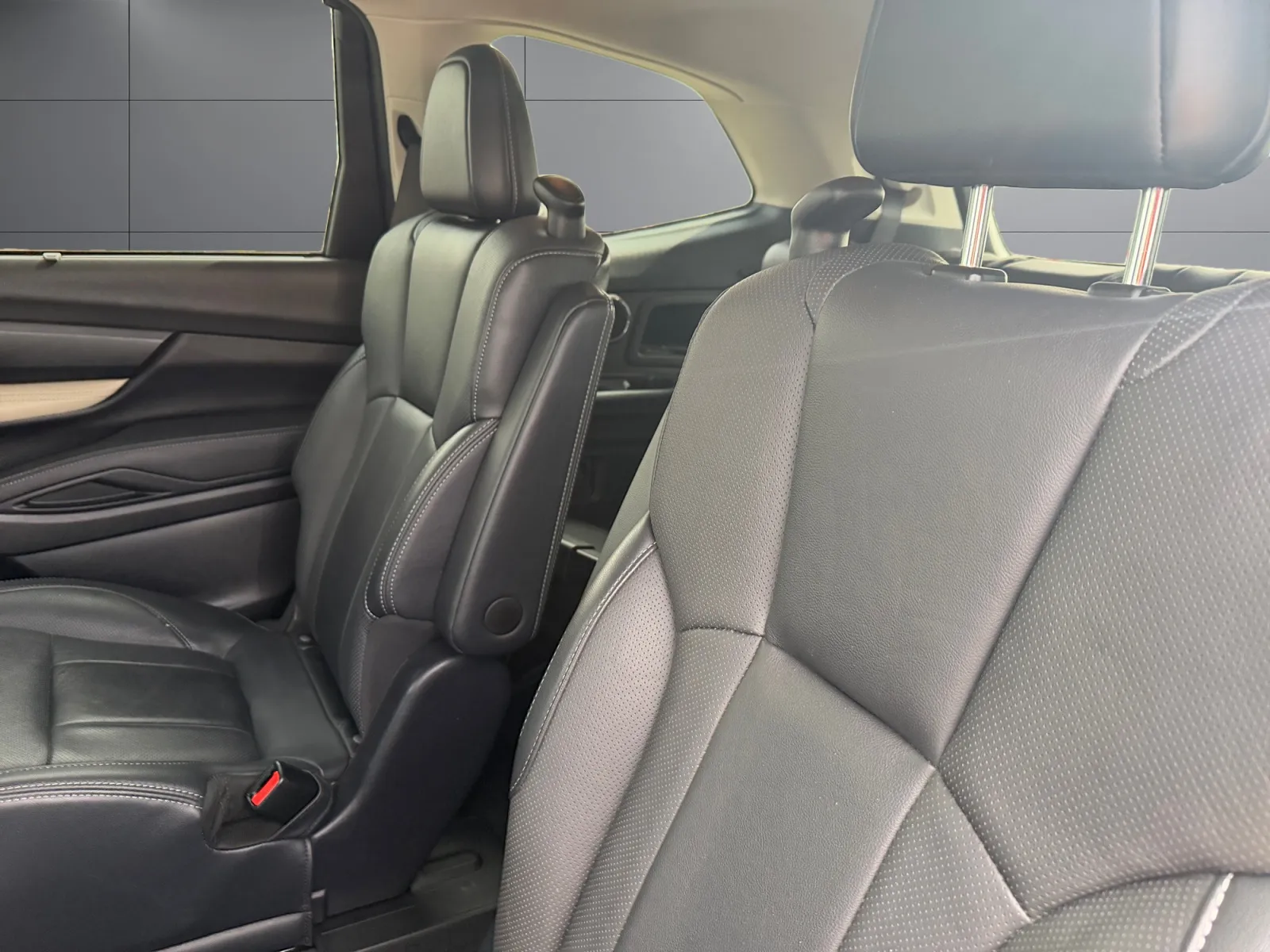Subaru Ascent photo 16