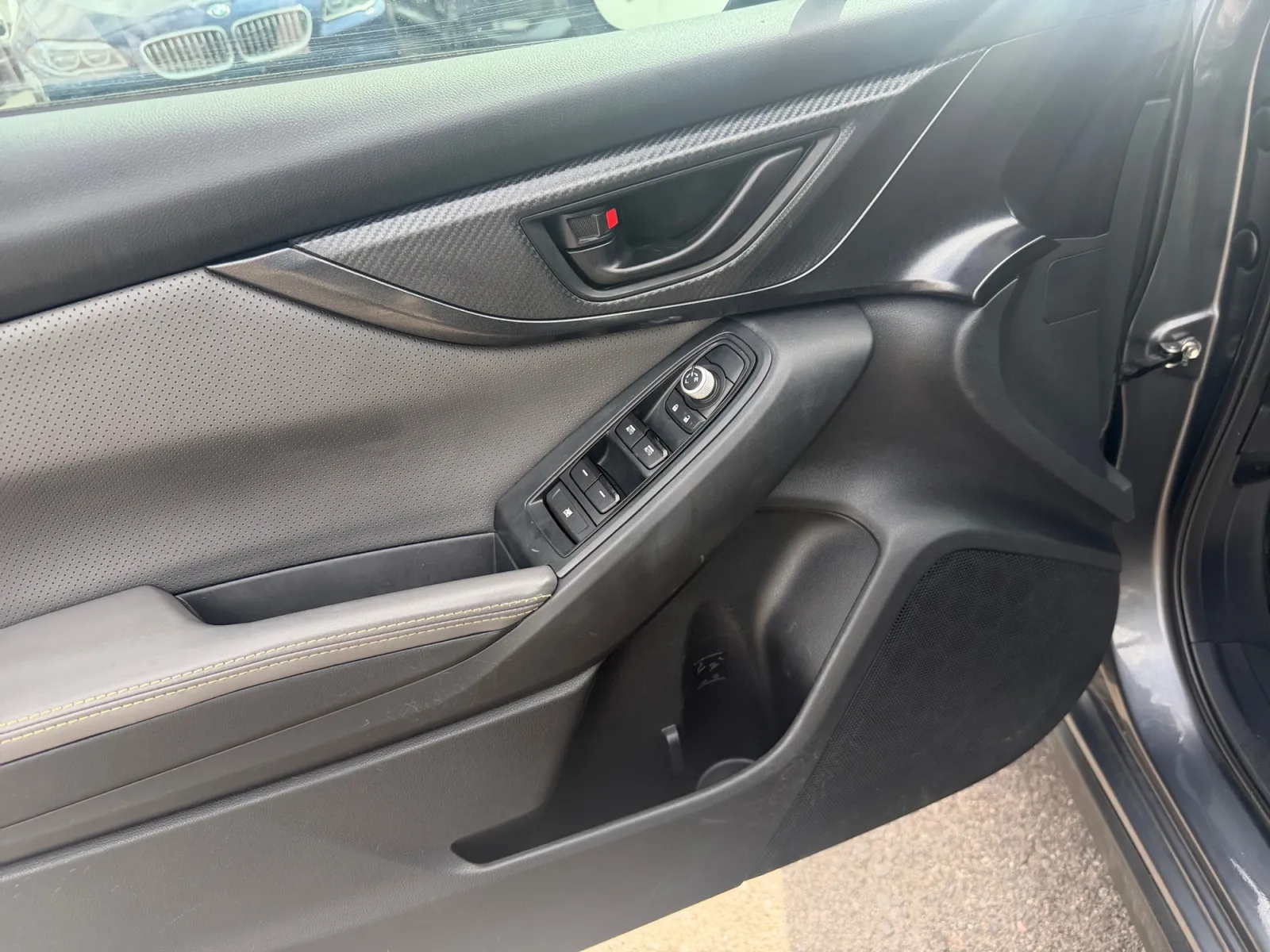 Subaru Crosstrek photo 11